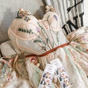 Rara Avis Lilly wedding gown